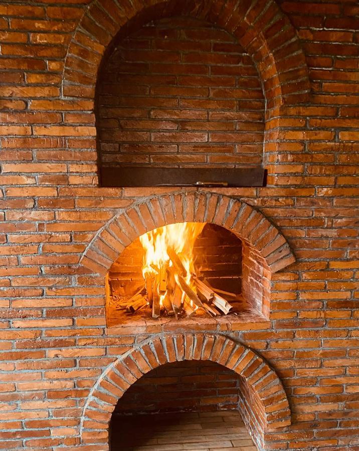Guesthouse Kamelia مارتيفيلي المظهر الخارجي الصورة